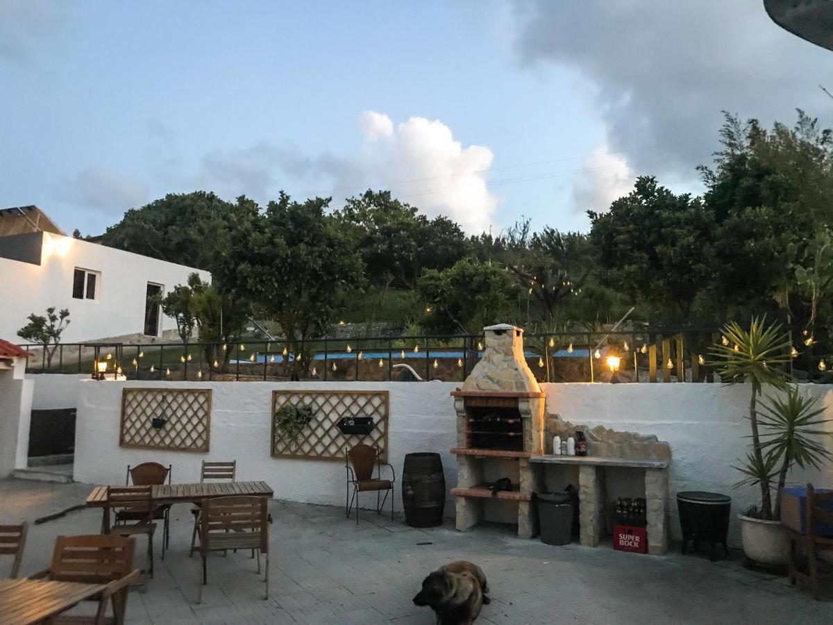 The Far End Surf House - Surf & Yoga Holidays Лориньян Экстерьер фото