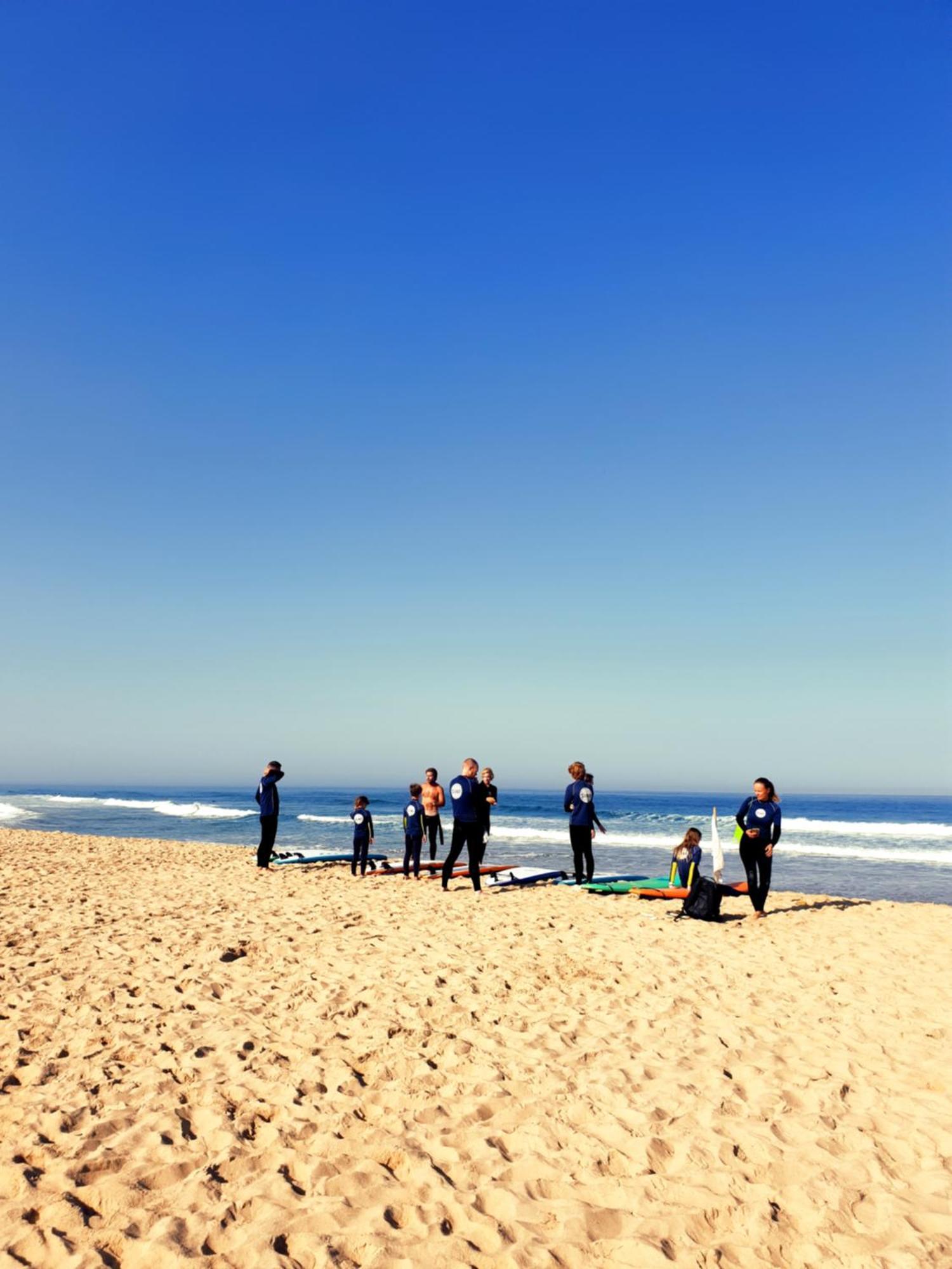 The Far End Surf House - Surf & Yoga Holidays Лориньян Экстерьер фото